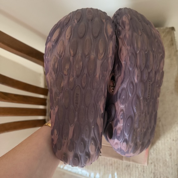 SOLD ON ANOTHER APP- Merrell Hydro Mocs 🌊🩴 - Picture 3 of 6